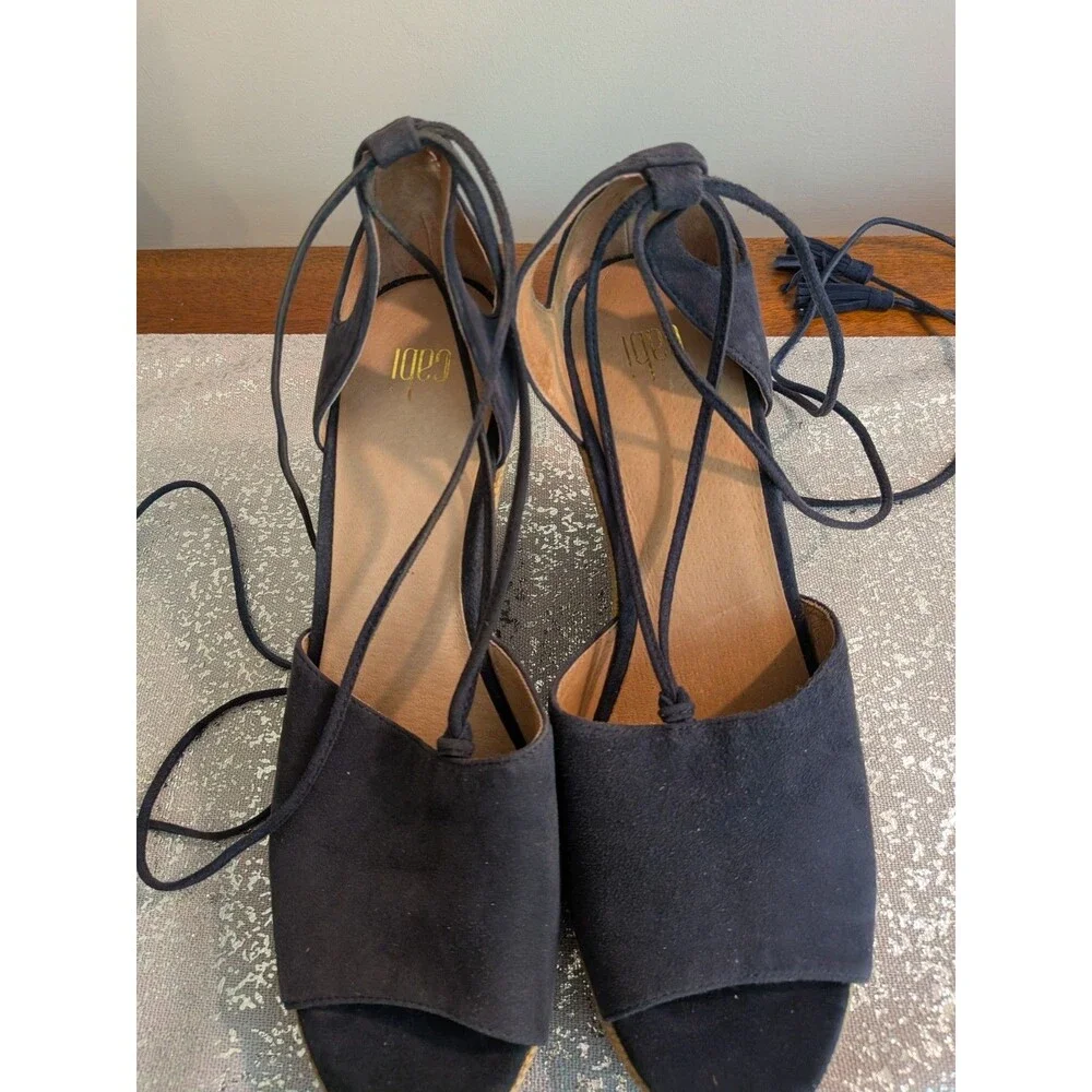 CAbi Isla Espadrille Women 9 Wedge Heel Aztec Blue Suede Beaded Lace Up Sandals